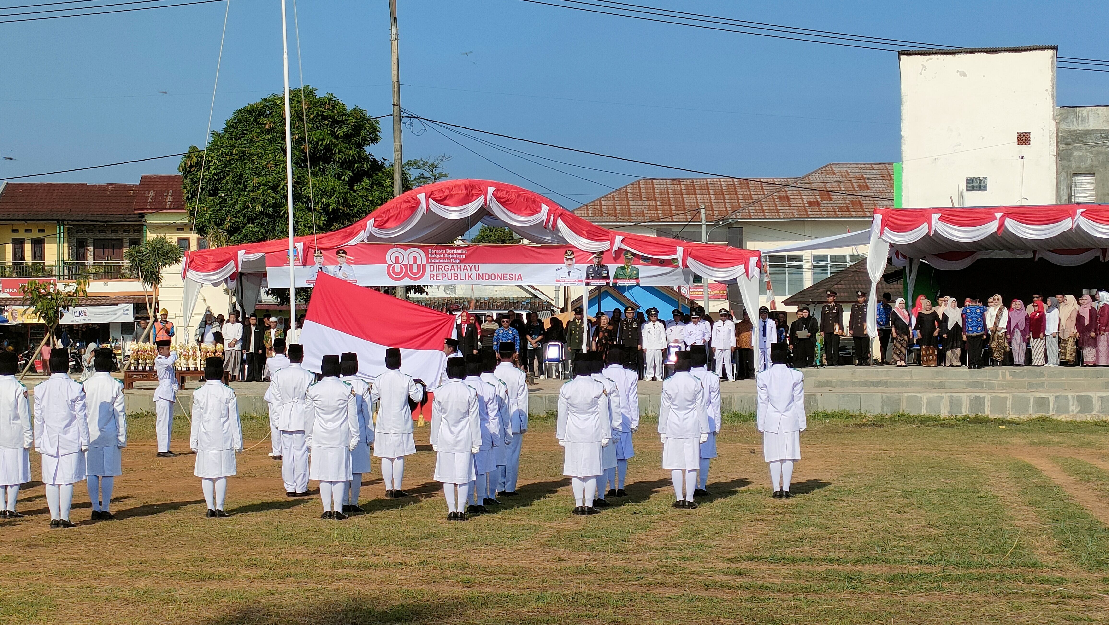 pelaksanaan-upacara-17-agustus-2025-kecamatan-cinangka