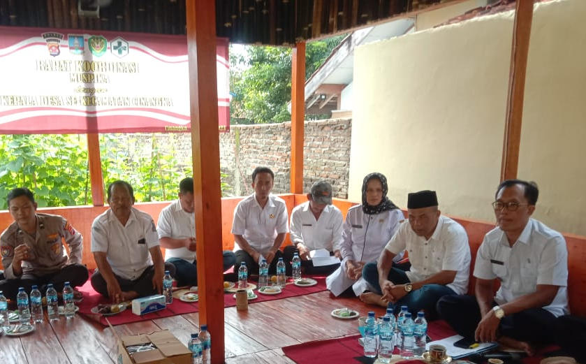 rapat-koordinasi-bulanan-pemerintah-kecamatan-cinangka-muspika-dan-kepala-desa-di-kecamatan-cinangka